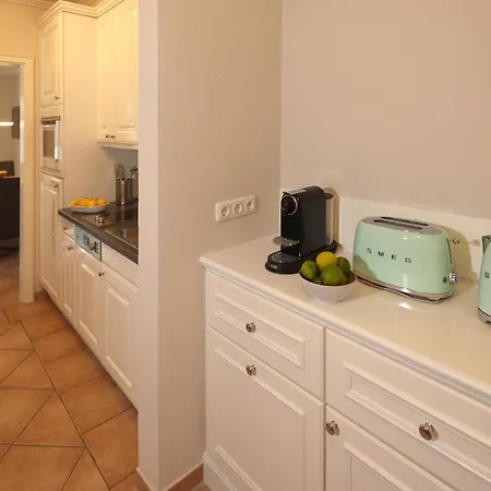 Strand Lodge Daire *